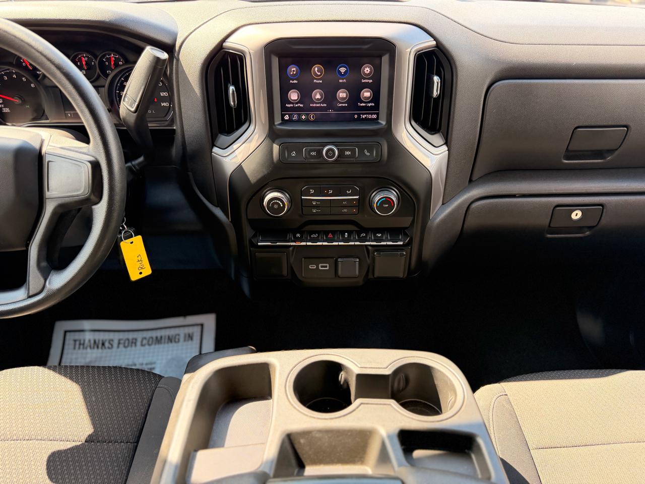 Chevrolet Silverado 1500 Custom Crew Cab 2WD 2021