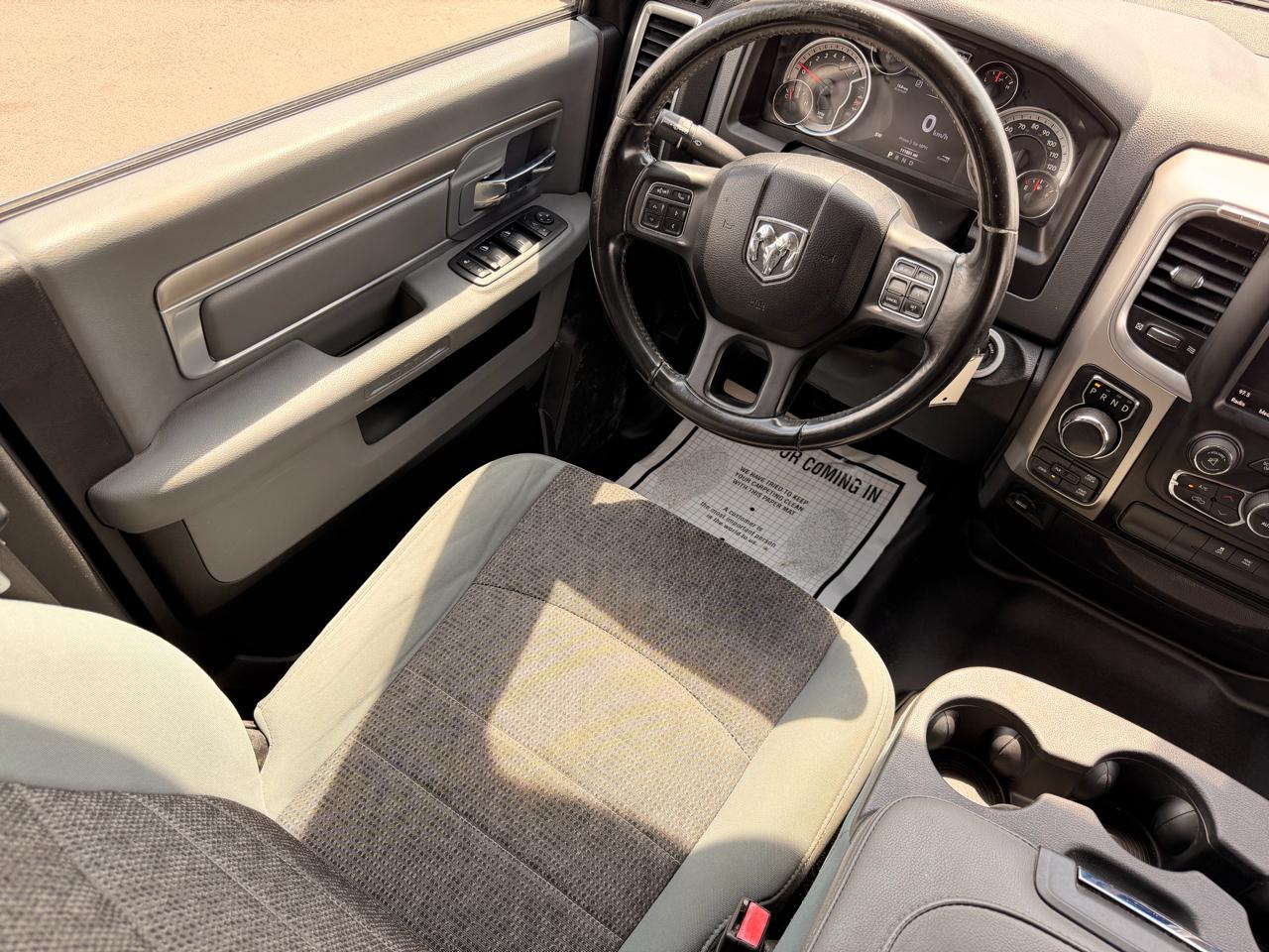 RAM 1500 Classic SLT Crew Cab SWB 4WD 2019