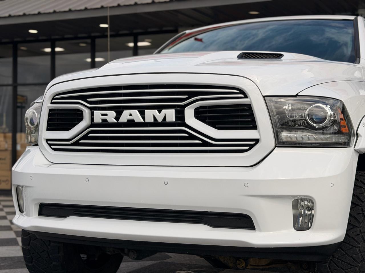 RAM 1500 Sport Crew Cab 4WD 2018