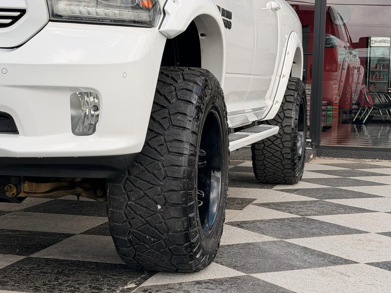 RAM 1500 Sport Crew Cab 4WD 2018