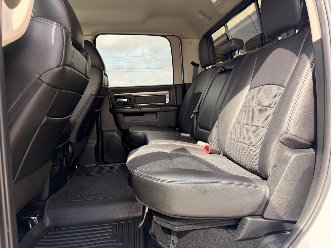 RAM 1500 Sport Crew Cab 4WD 2018