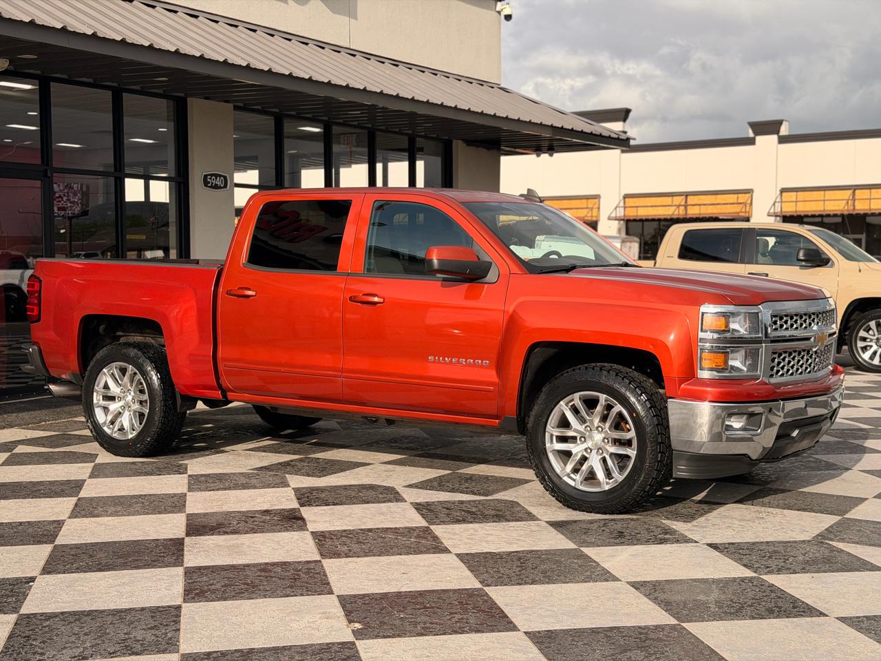 Chevrolet Silverado 1500 LT Crew Cab 2WD 2015