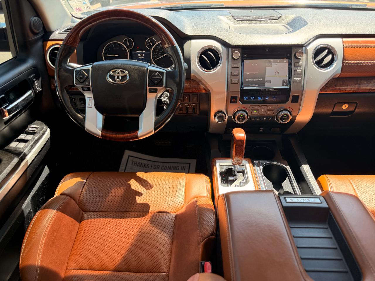 Toyota Tundra Platinum CrewMax 5.7L FFV 4WD 2017