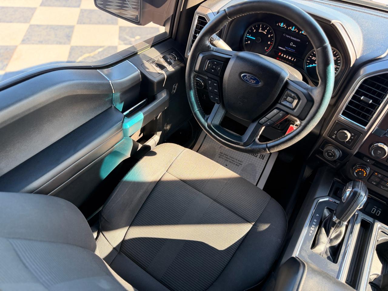 Ford F-150 XLT 4WD SuperCrew 5.5' Box 2016