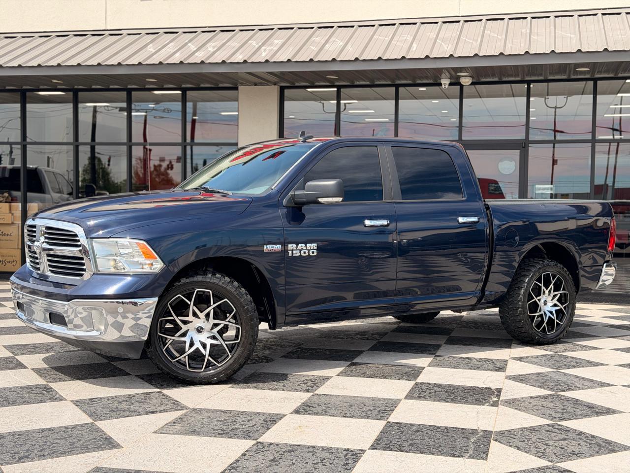 RAM 1500 Big Horn Crew Cab 2WD SWB 2016