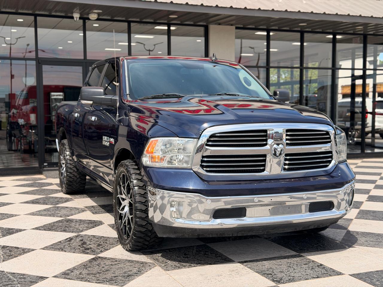 RAM 1500 Big Horn Crew Cab 2WD SWB 2016