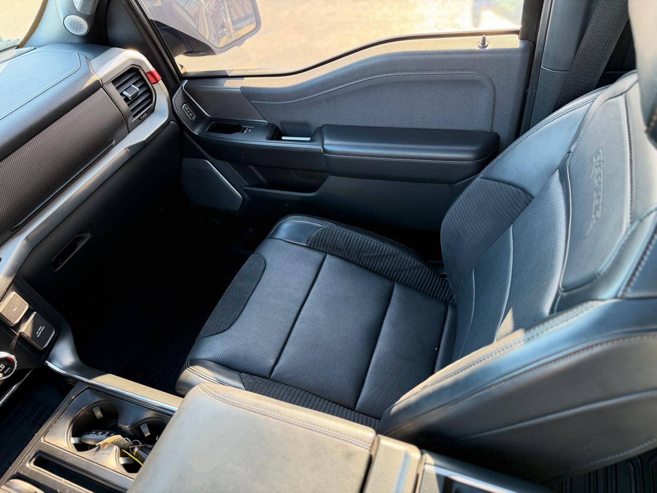 Ford F-150 Raptor SuperCrew 4WD 2021