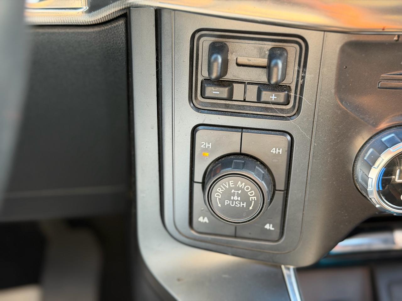 Ford F-150 Raptor SuperCrew 4WD 2021