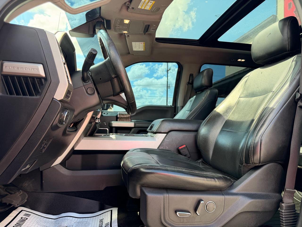 Ford F-250 SD Lariat SuperCab 4WD 2017