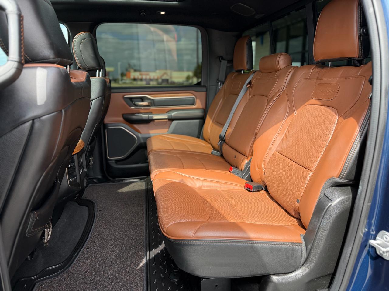 RAM 1500 Laramie Longhorn Crew Cab 4WD 2019