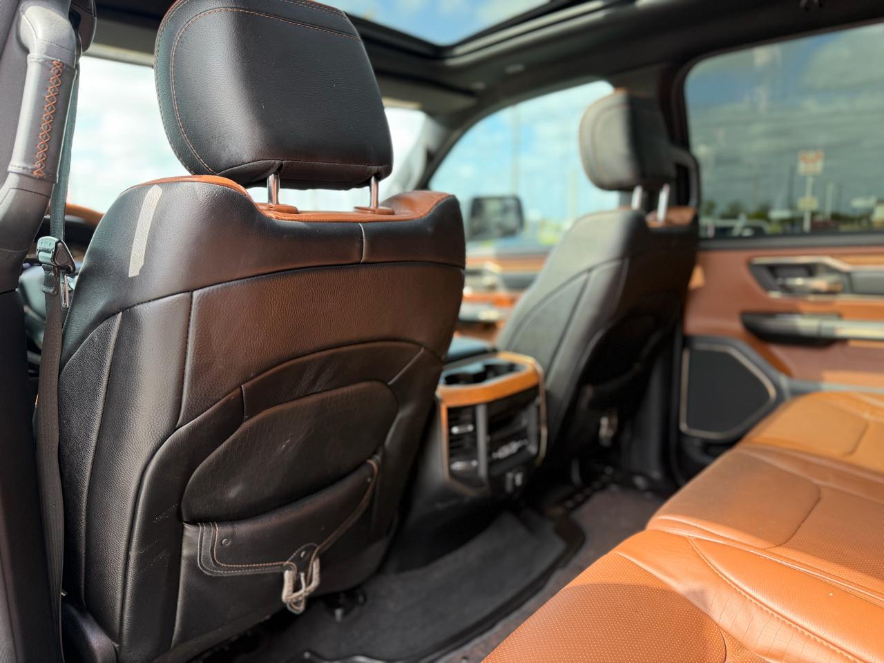 RAM 1500 Laramie Longhorn Crew Cab 4WD 2019