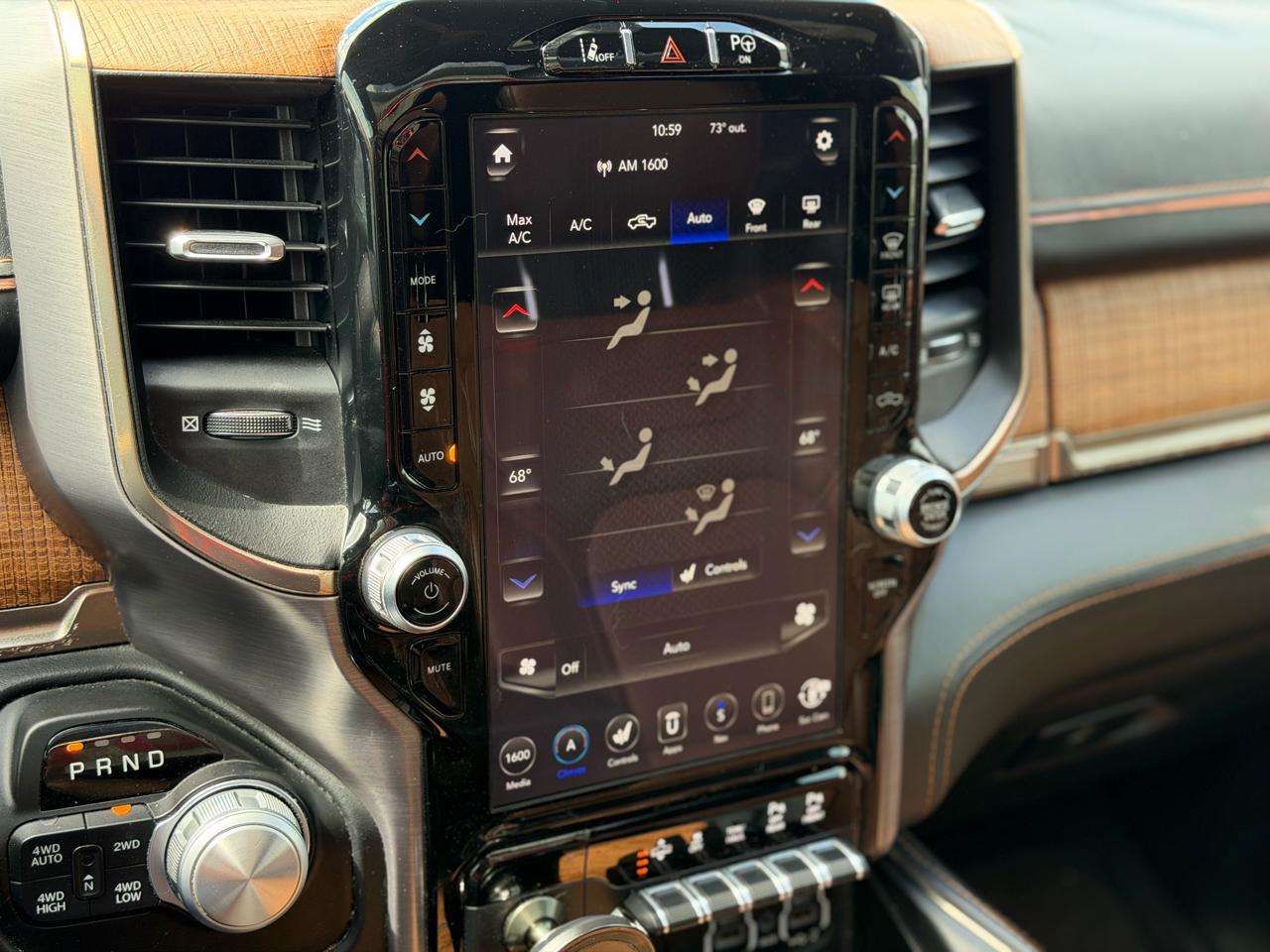 RAM 1500 Laramie Longhorn Crew Cab 4WD 2019