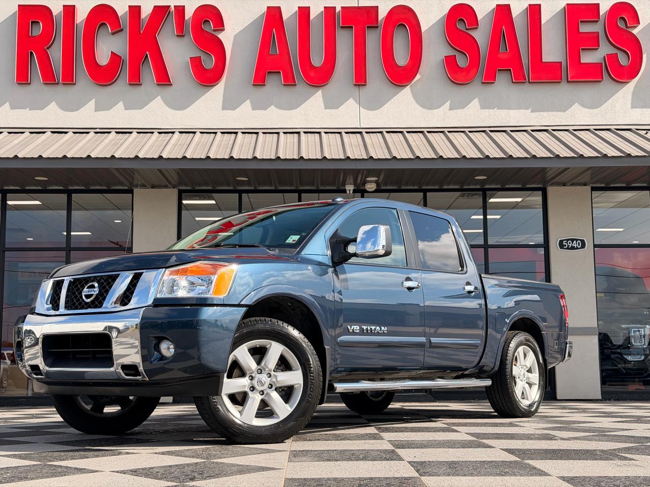 Nissan Titan SL Crew Cab 2WD 2015