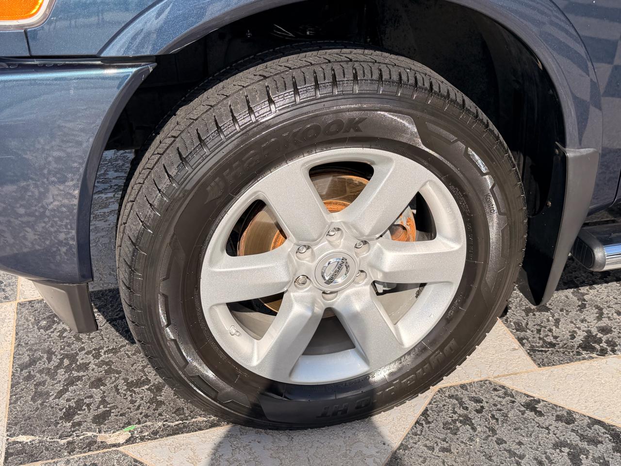 Nissan Titan SL Crew Cab 2WD 2015