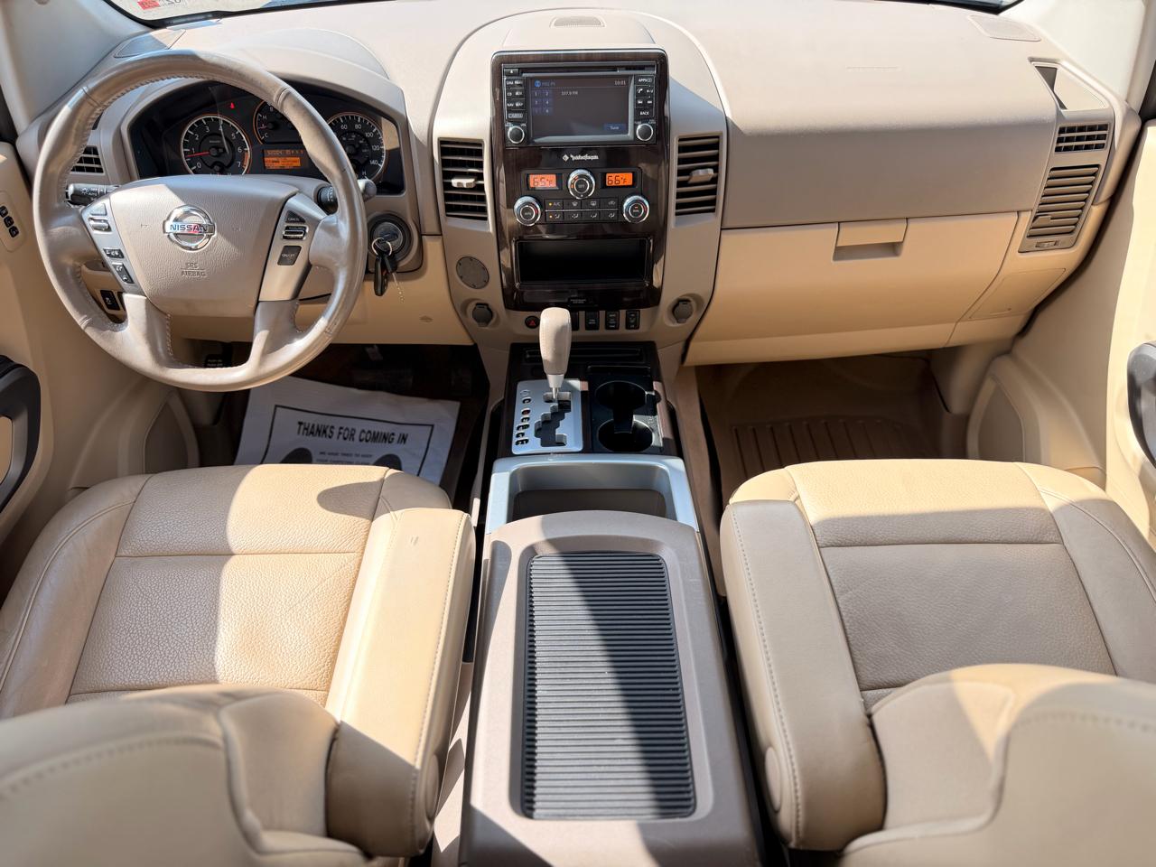 Nissan Titan SL Crew Cab 2WD 2015