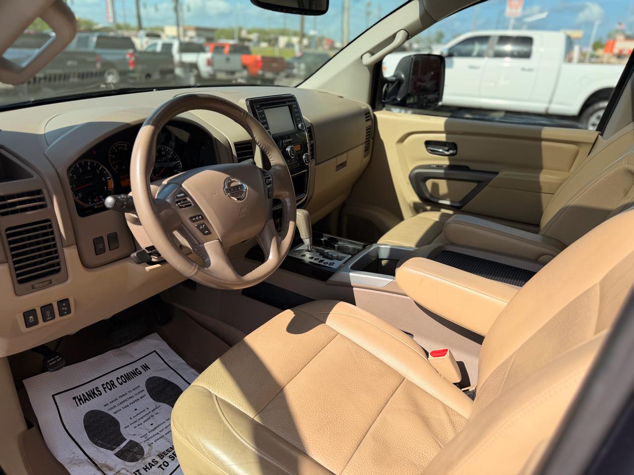 Nissan Titan SL Crew Cab 2WD 2015