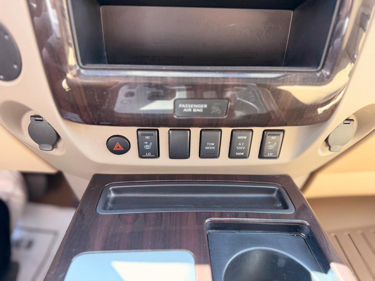 Nissan Titan SL Crew Cab 2WD 2015