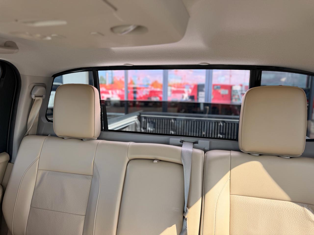 Nissan Titan SL Crew Cab 2WD 2015