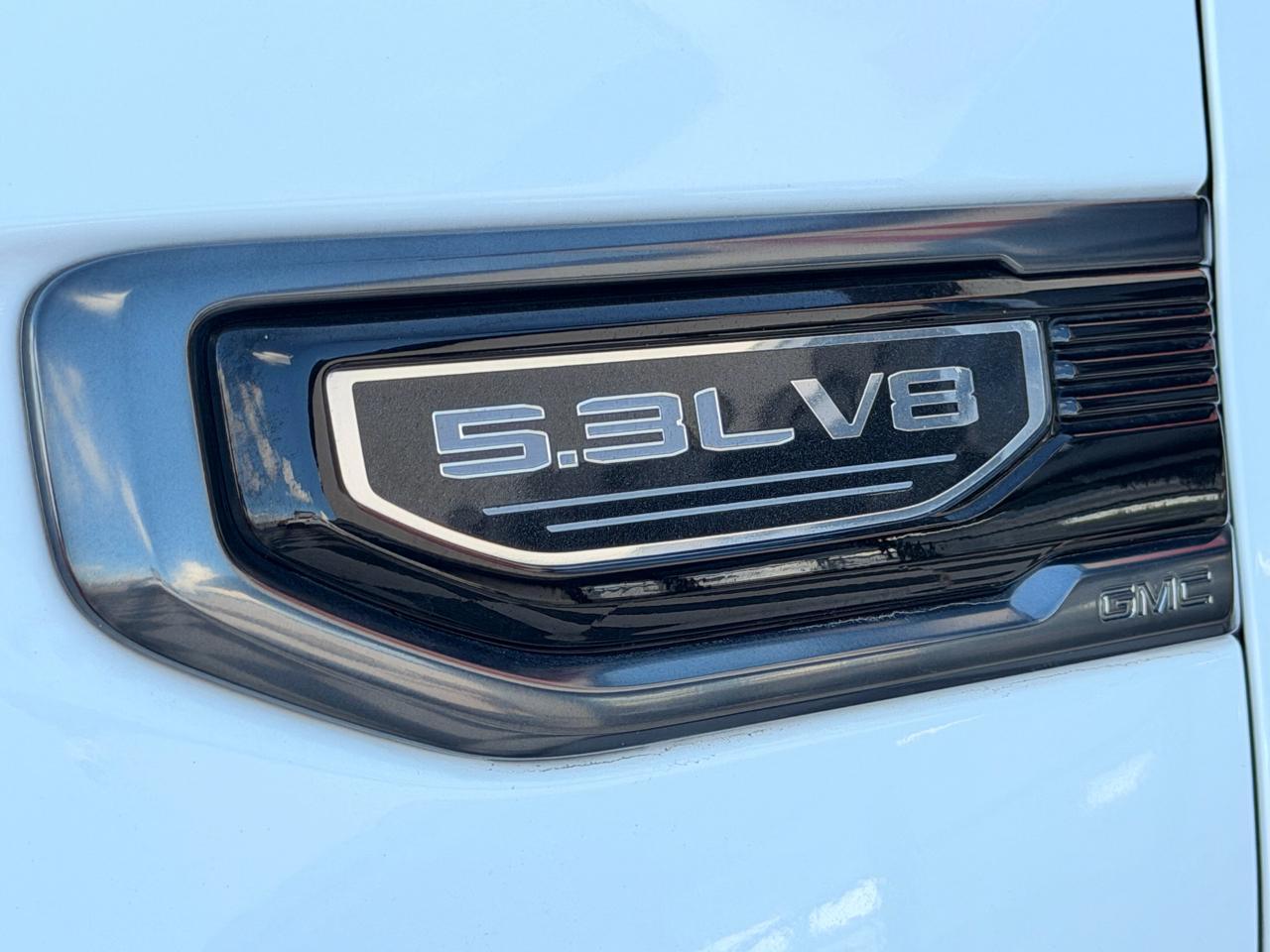 GMC Sierra 1500 AT4 Crew Cab Short Box 4WD 2021