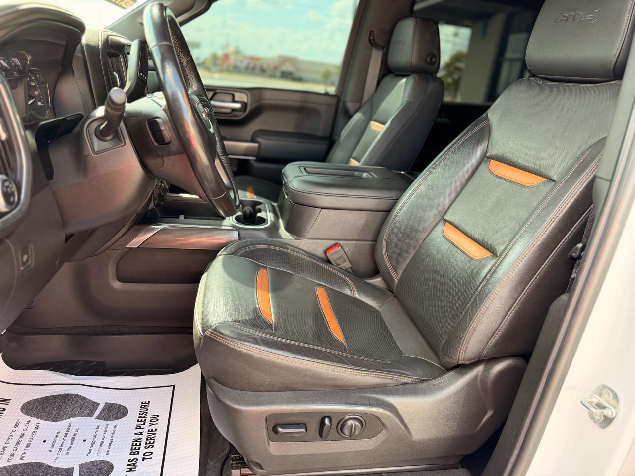 GMC Sierra 1500 AT4 Crew Cab Short Box 4WD 2021