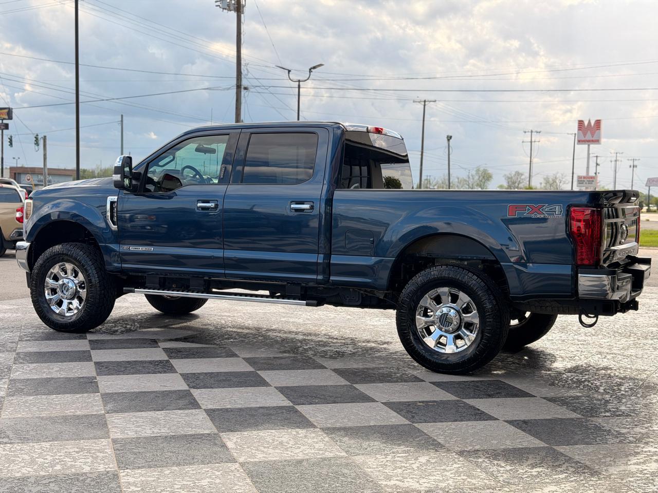 Ford F-250 SD XLT Crew Cab 4WD 2018