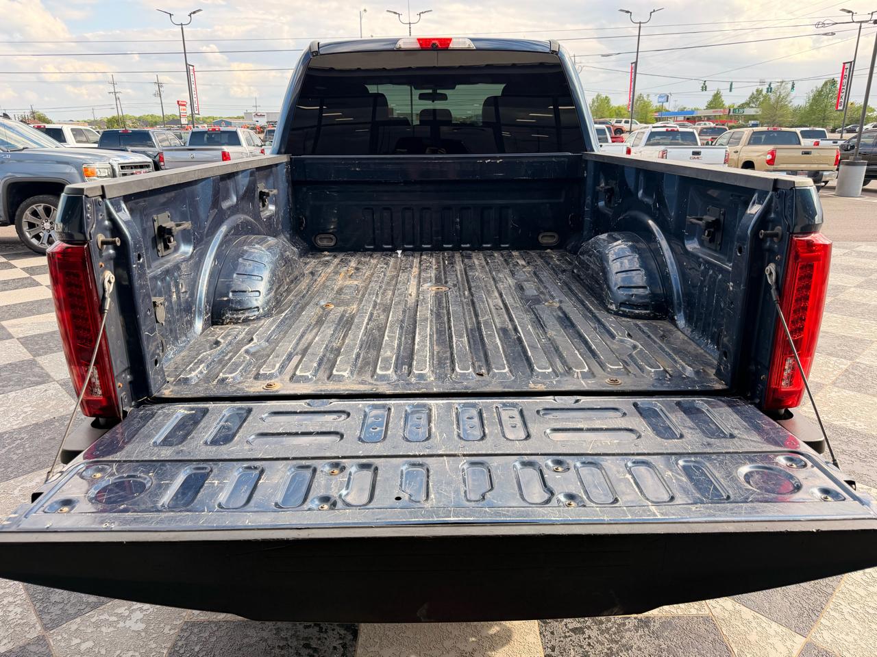 Ford F-250 SD XLT Crew Cab 4WD 2018