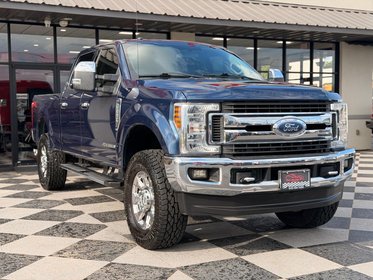 Ford F-250 SD XLT Crew Cab 4WD 2018