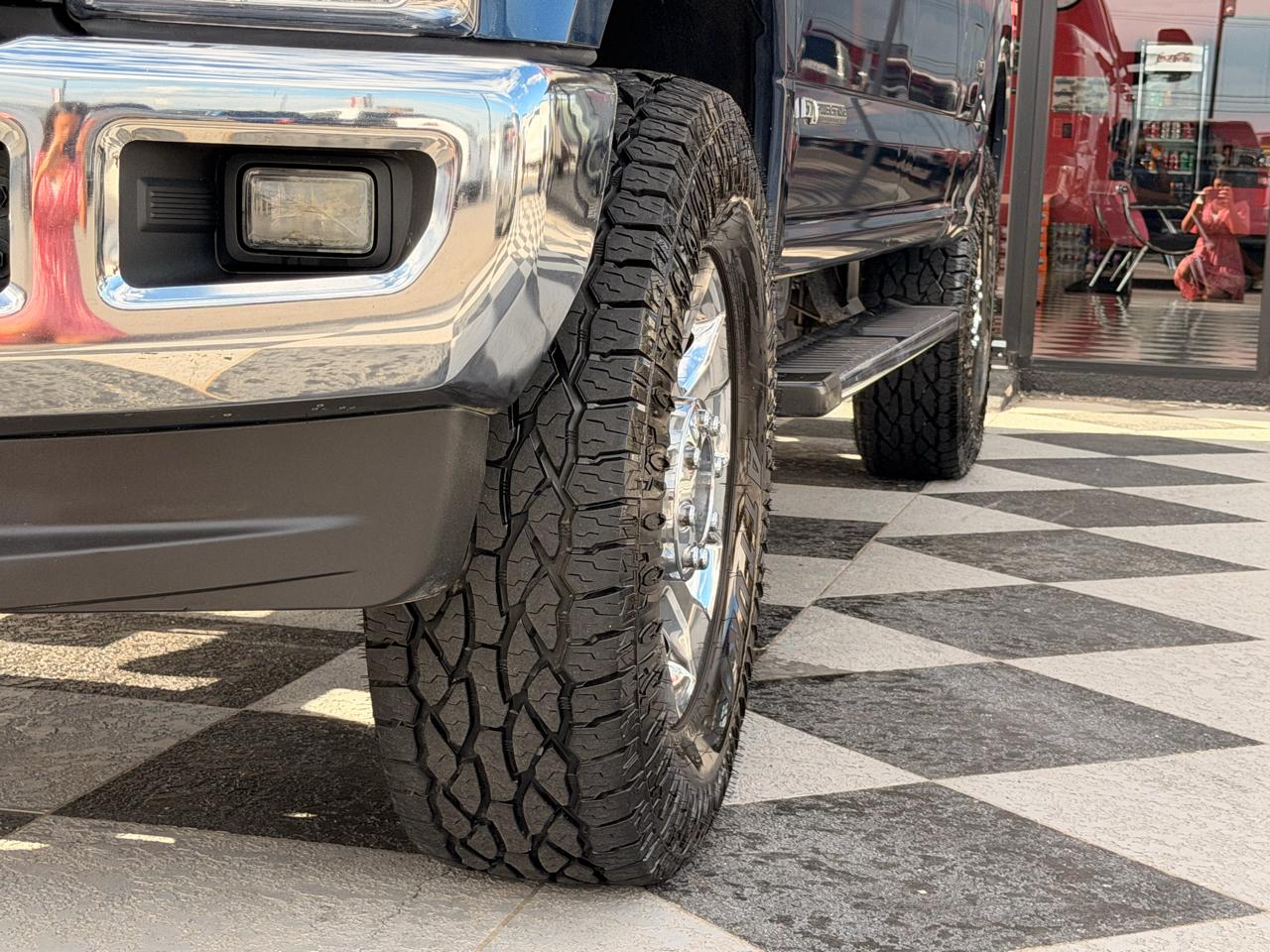 Ford F-250 SD XLT Crew Cab 4WD 2018