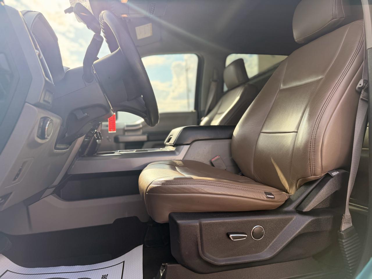 Ford F-250 SD XLT Crew Cab 4WD 2018