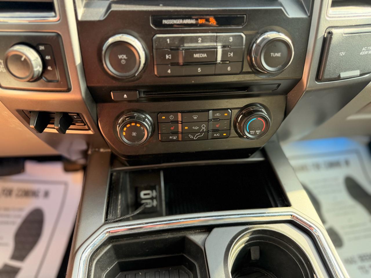 Ford F-250 SD XLT Crew Cab 4WD 2018