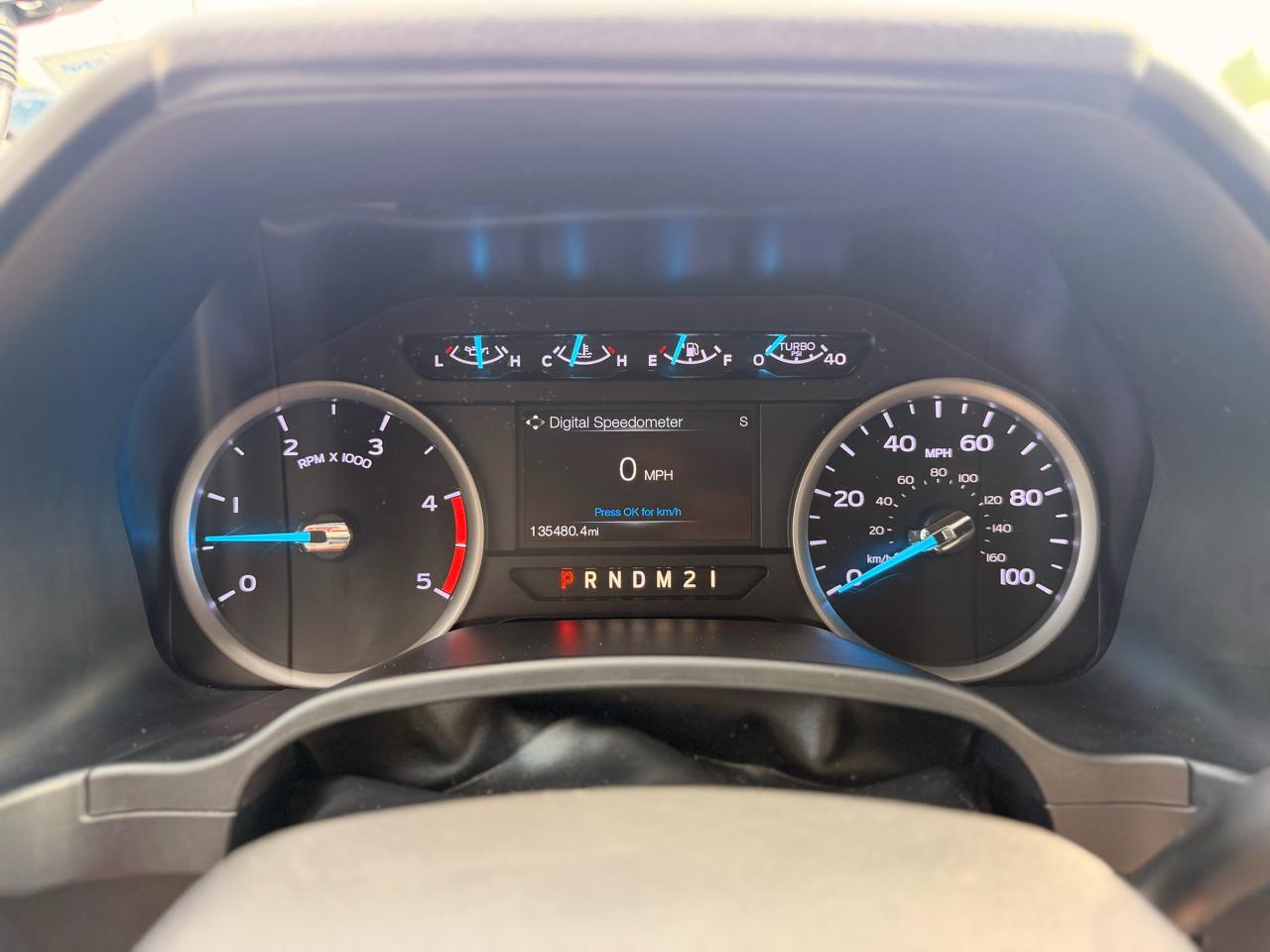 Ford F-250 SD XLT Crew Cab 4WD 2018