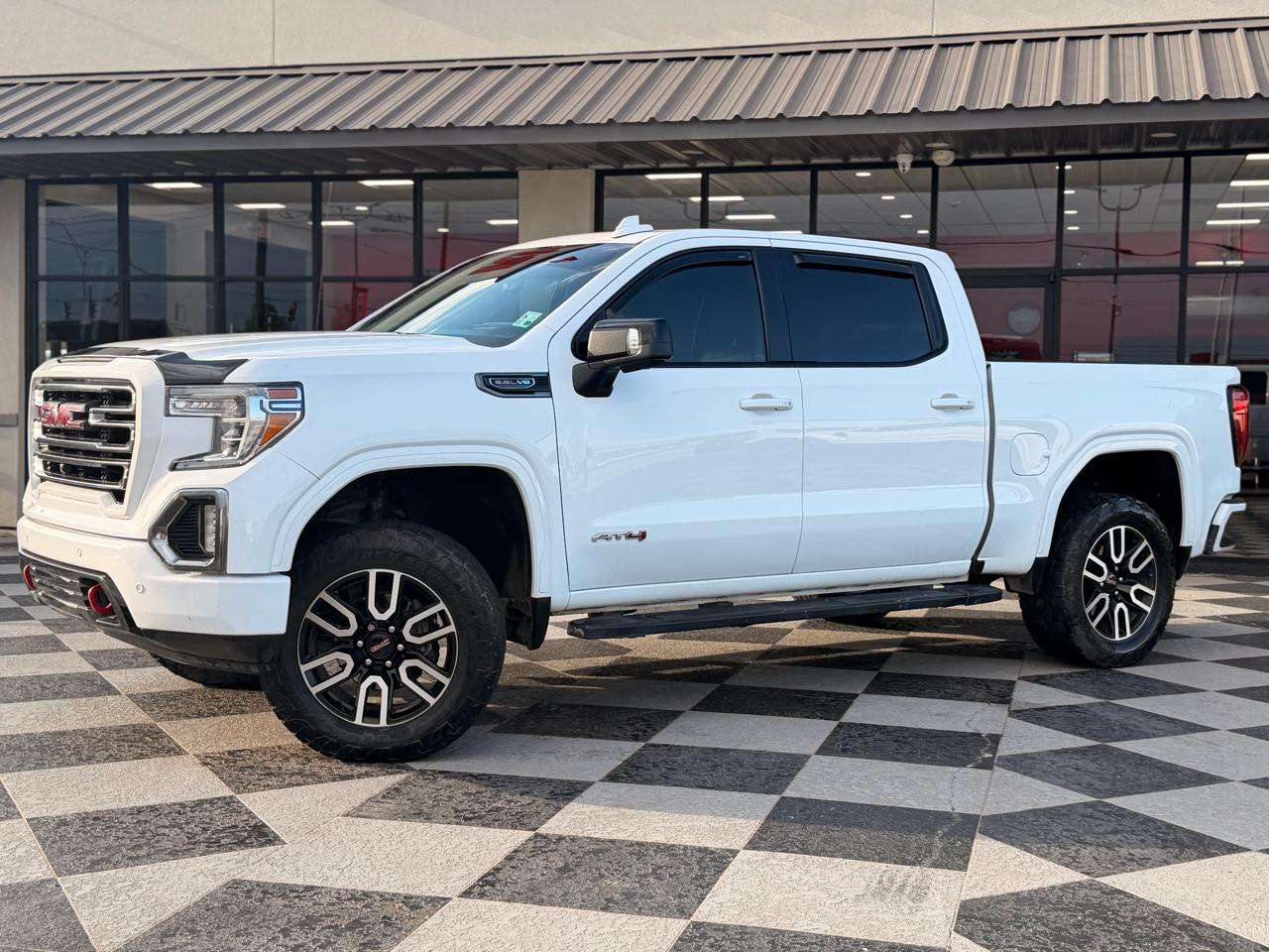 GMC Sierra 1500 AT4 Crew Cab 4WD SWB 2019