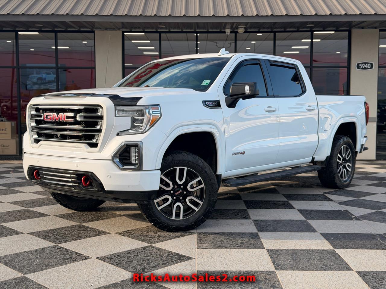 GMC Sierra 1500 AT4 Crew Cab 4WD SWB 2019