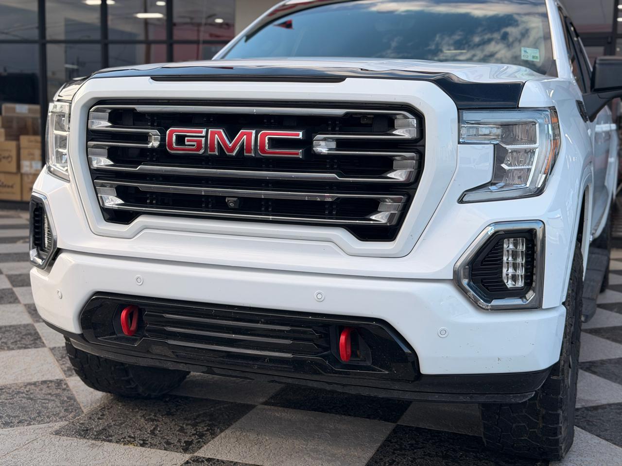GMC Sierra 1500 AT4 Crew Cab 4WD SWB 2019