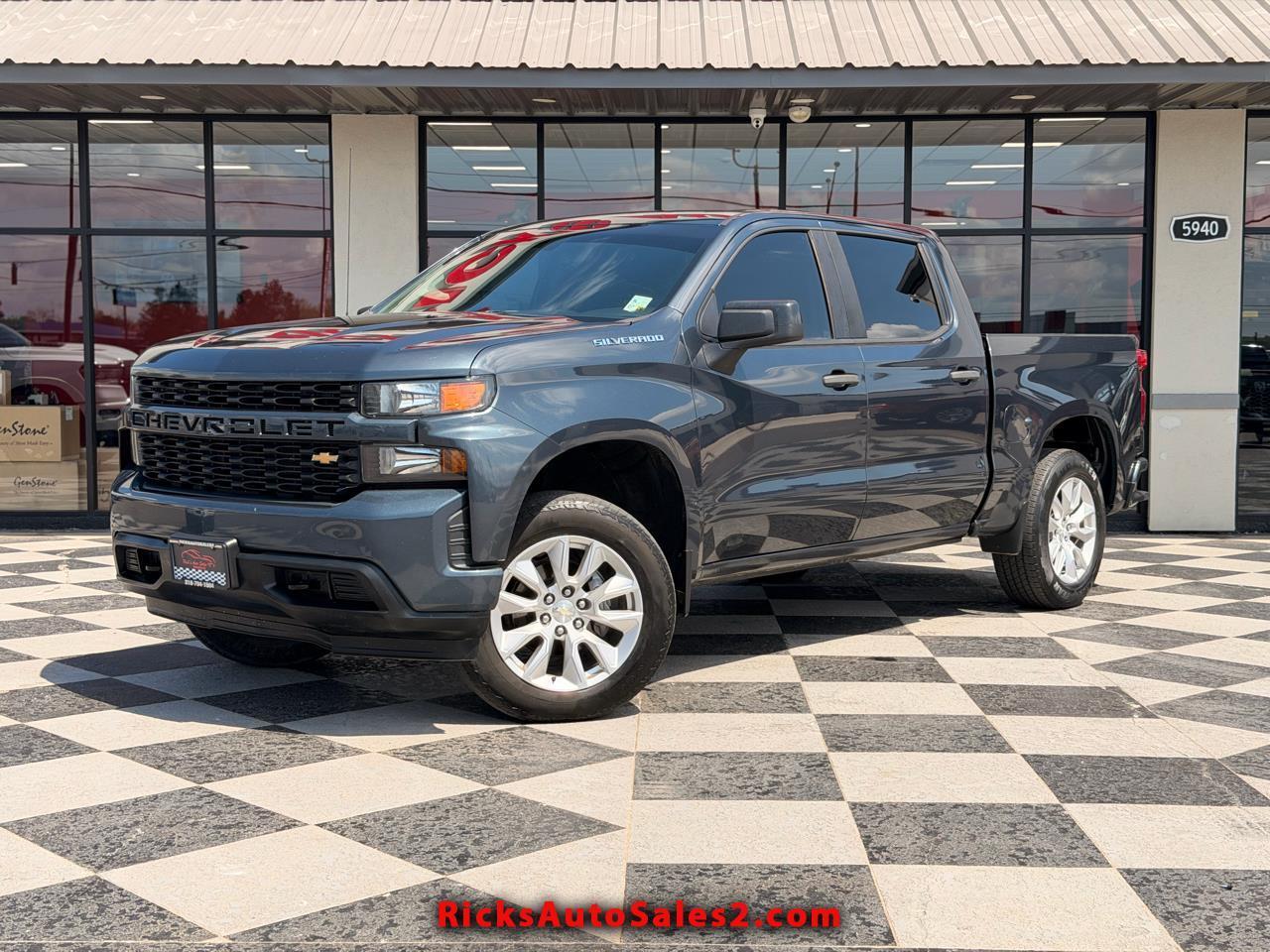 2019 Chevrolet Silverado 1500 Custom Crew Cab 2WD