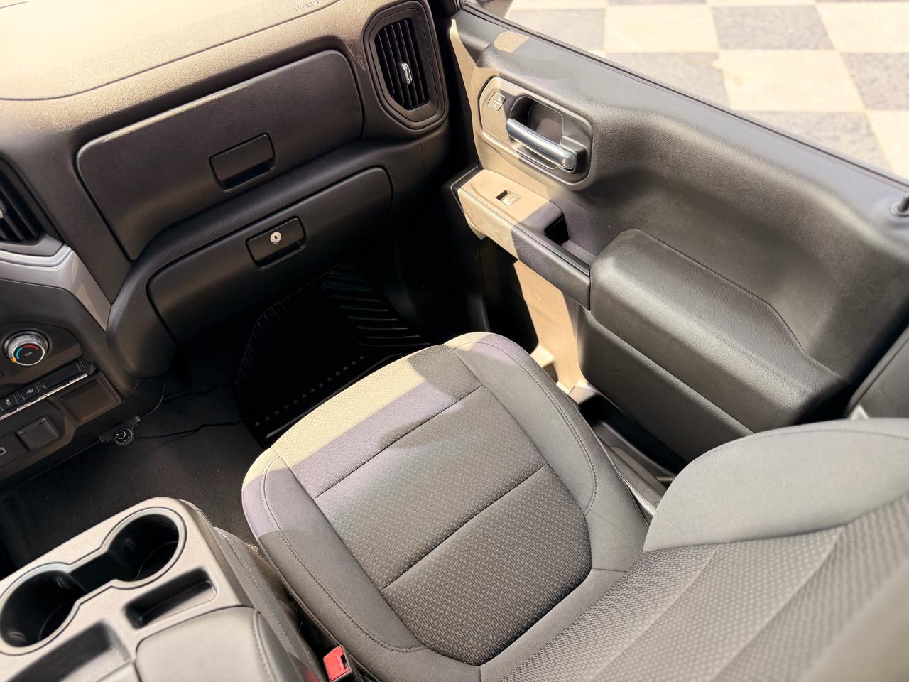 Chevrolet Silverado 1500 Custom Crew Cab 2WD 2019