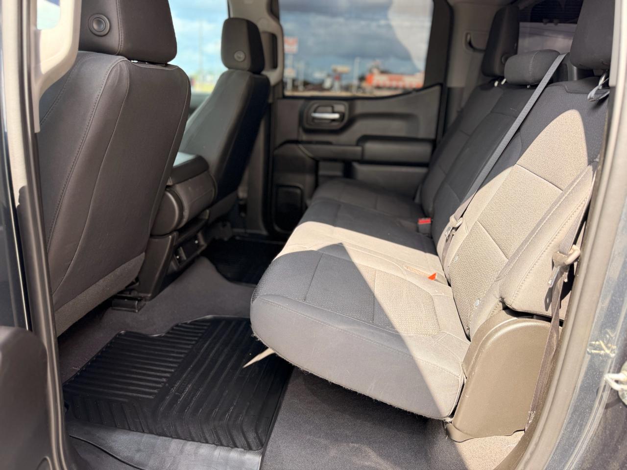 Chevrolet Silverado 1500 Custom Crew Cab 2WD 2019