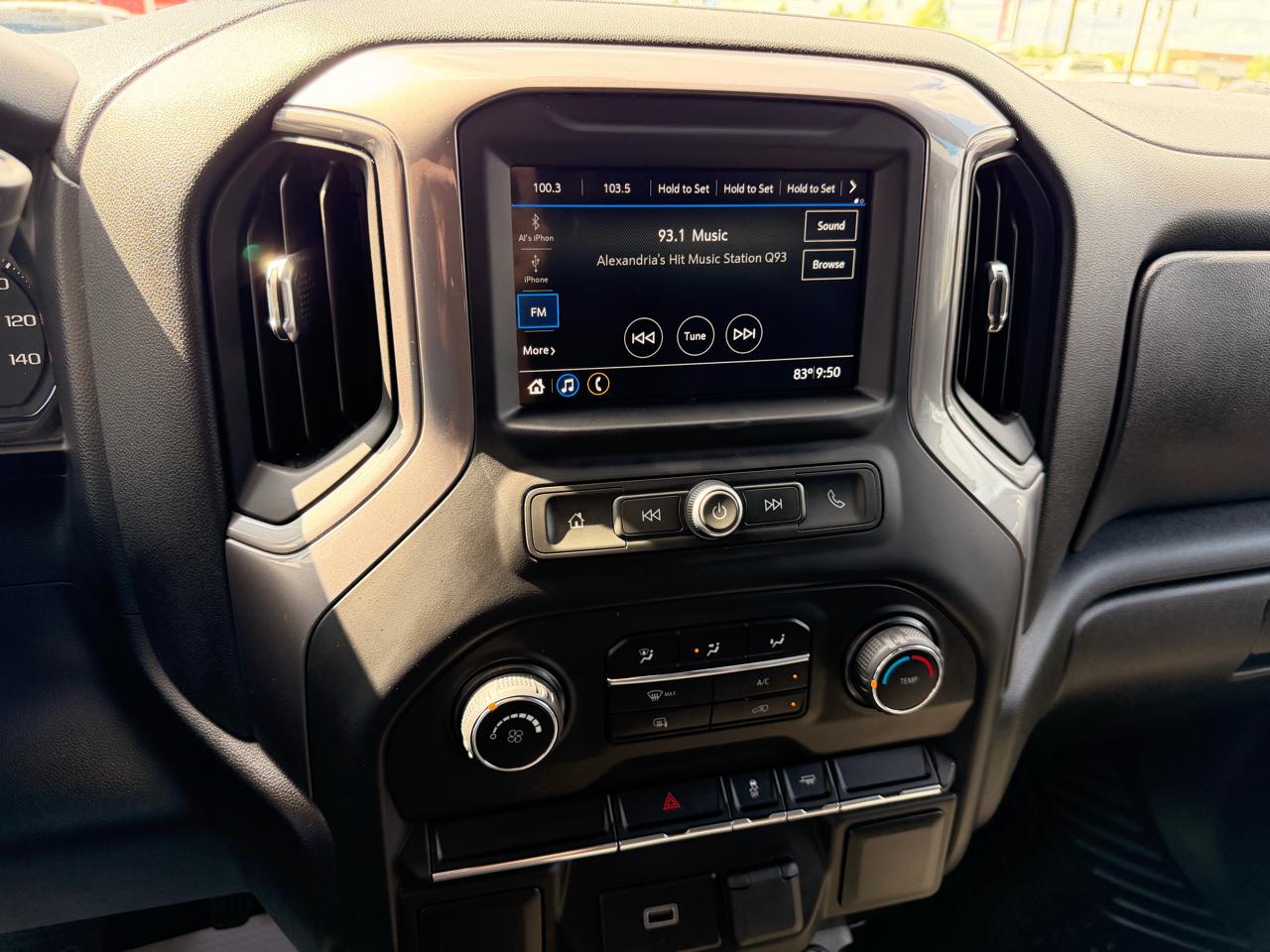 Chevrolet Silverado 1500 Custom Crew Cab 2WD 2019