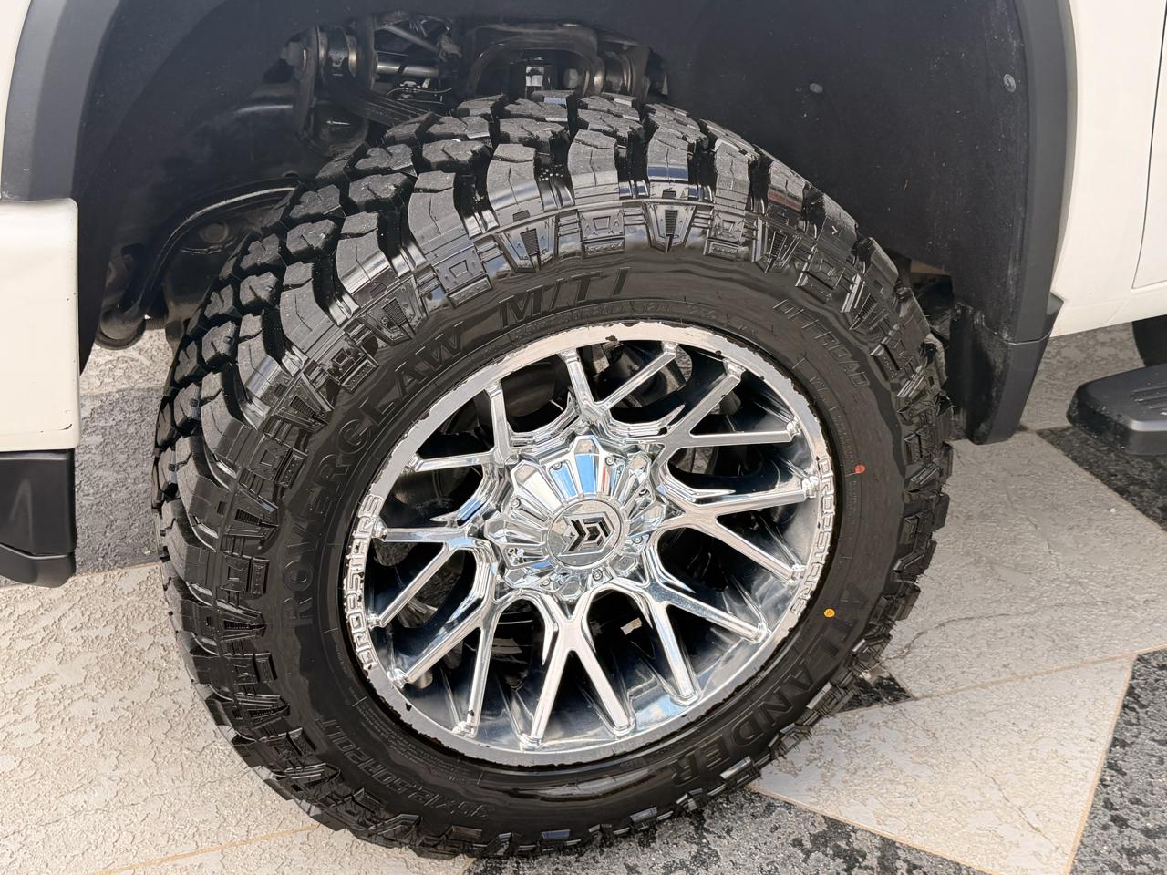 Chevrolet Silverado 2500HD High Country Crew Cab Short Box 4WD 2022