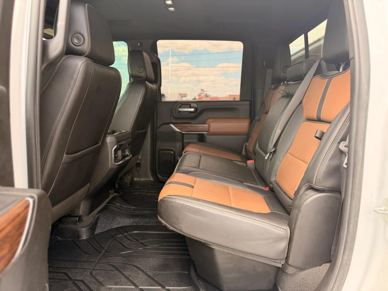 Chevrolet Silverado 2500HD High Country Crew Cab Short Box 4WD 2022