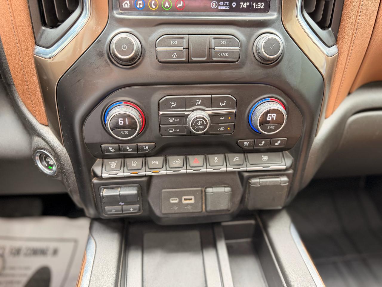 Chevrolet Silverado 2500HD High Country Crew Cab Short Box 4WD 2022