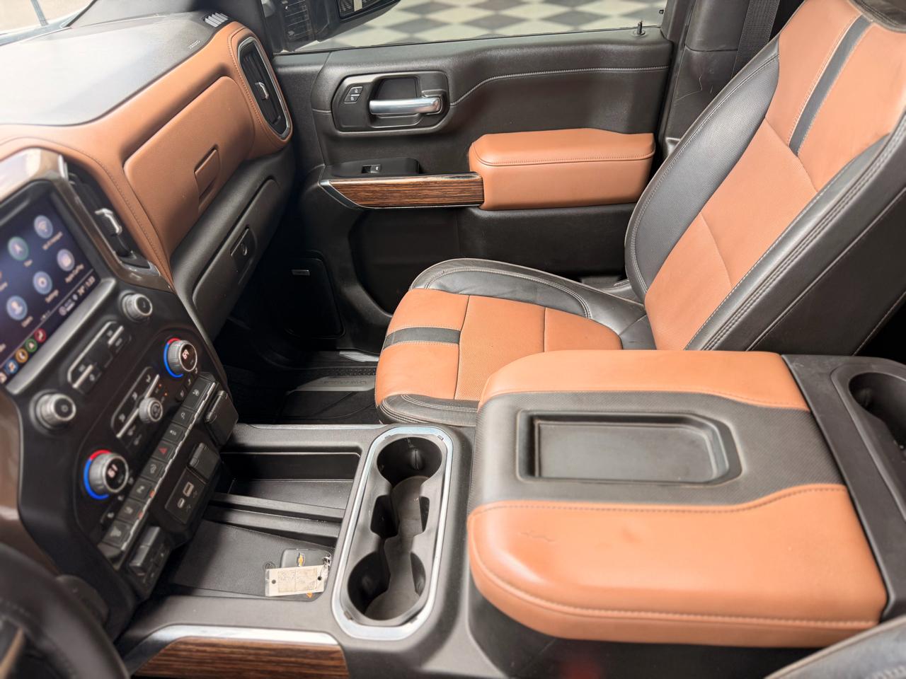 Chevrolet Silverado 2500HD High Country Crew Cab Short Box 4WD 2022