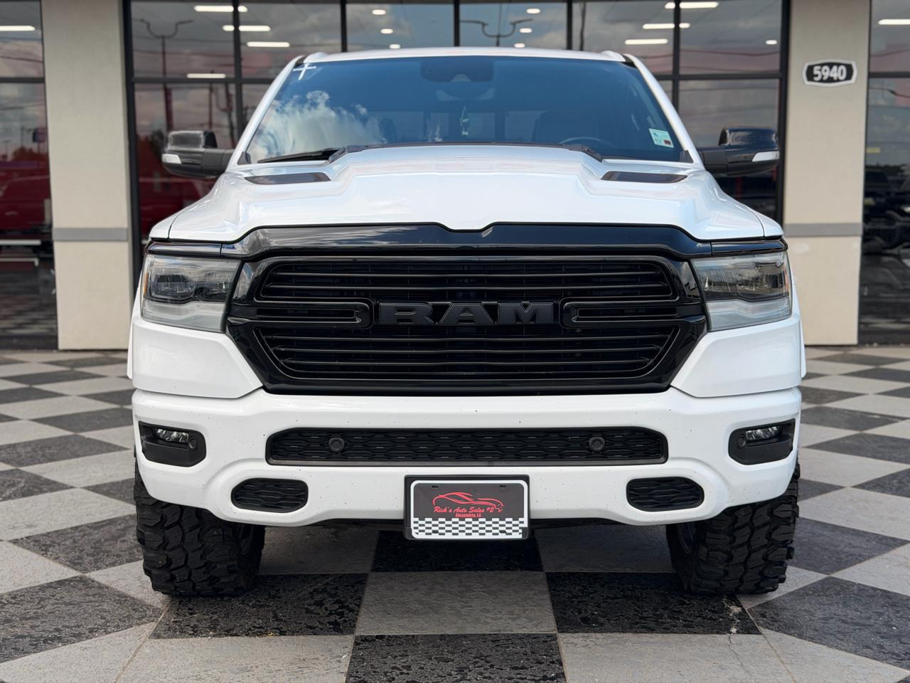 RAM 1500 Laramie Crew Cab SWB 4WD 2022