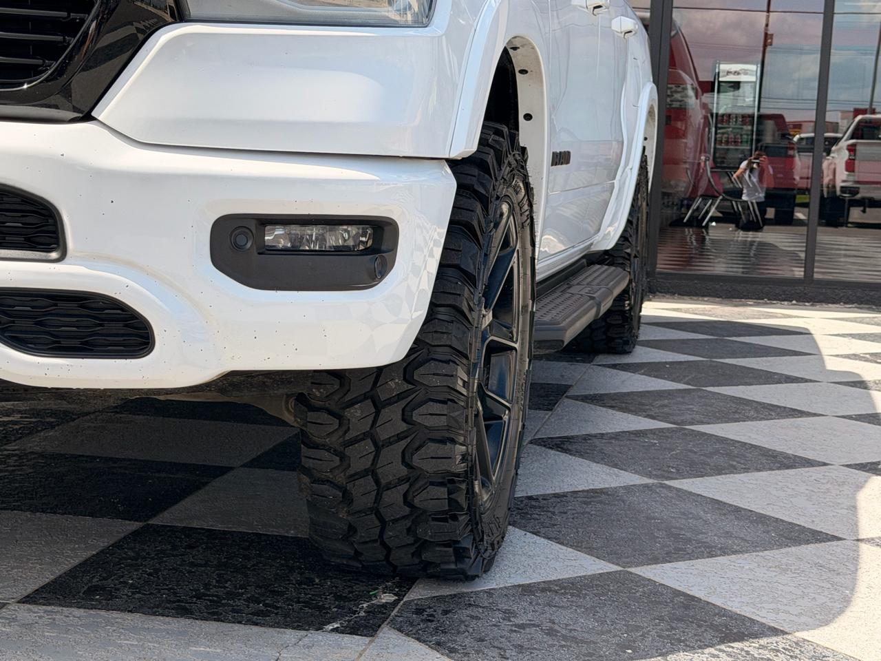 RAM 1500 Laramie Crew Cab SWB 4WD 2022