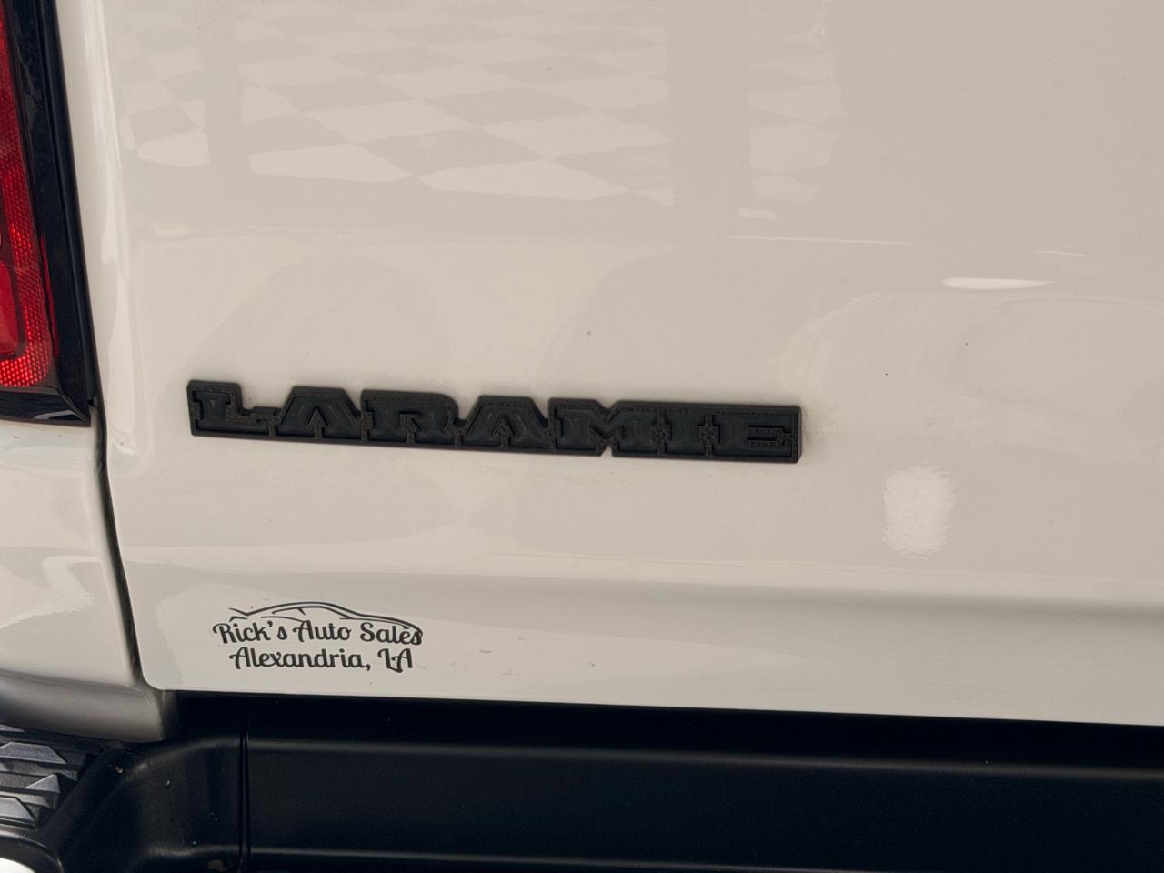 RAM 1500 Laramie Crew Cab SWB 4WD 2022