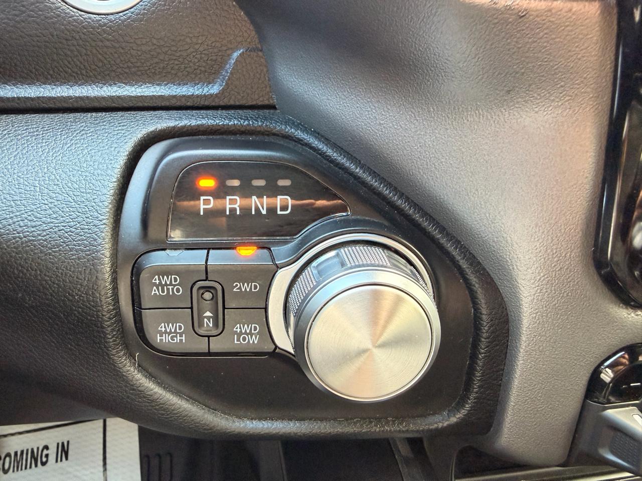 RAM 1500 Laramie Crew Cab SWB 4WD 2022