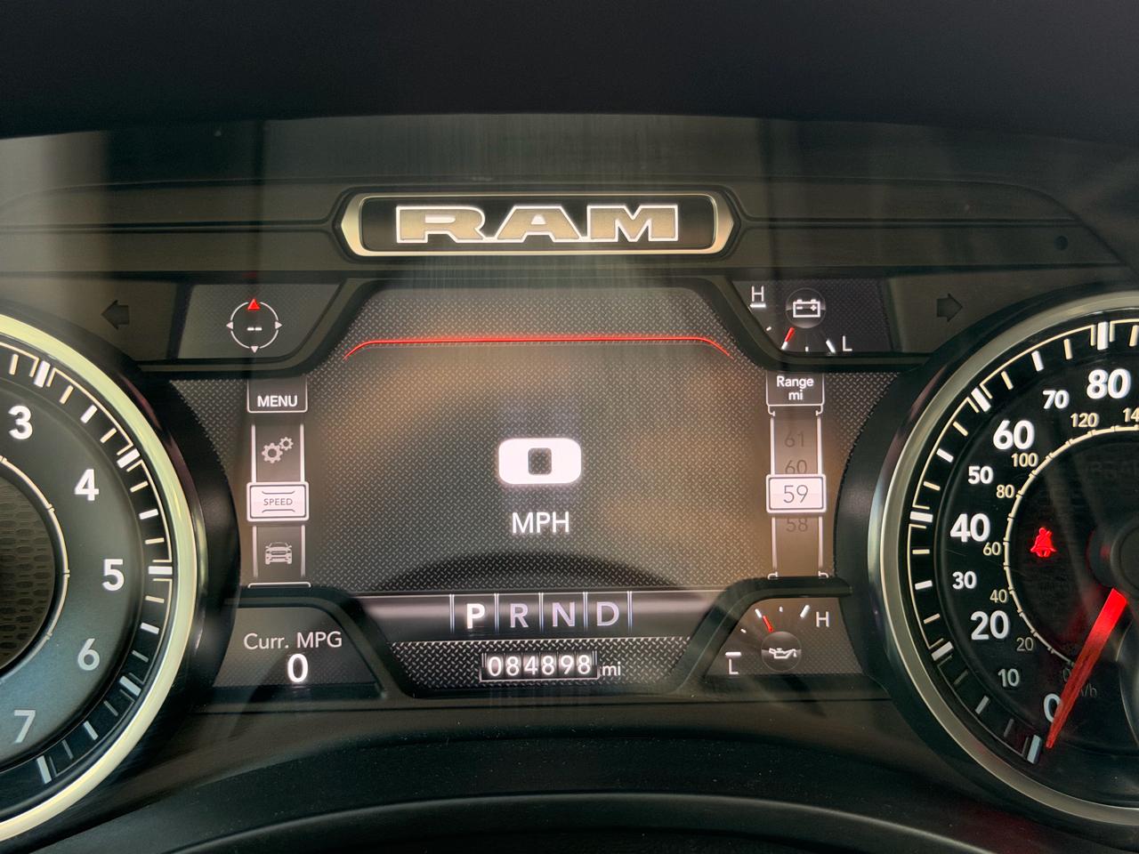 RAM 1500 Laramie Crew Cab SWB 4WD 2022