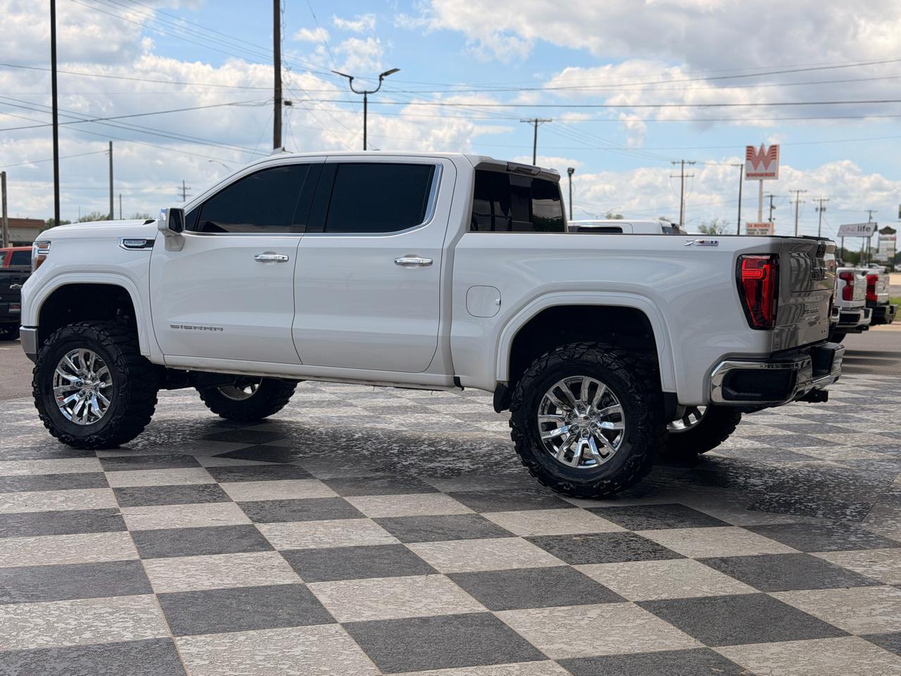 GMC Sierra 1500 SLT Crew Cab Short Bed 4WD 2021