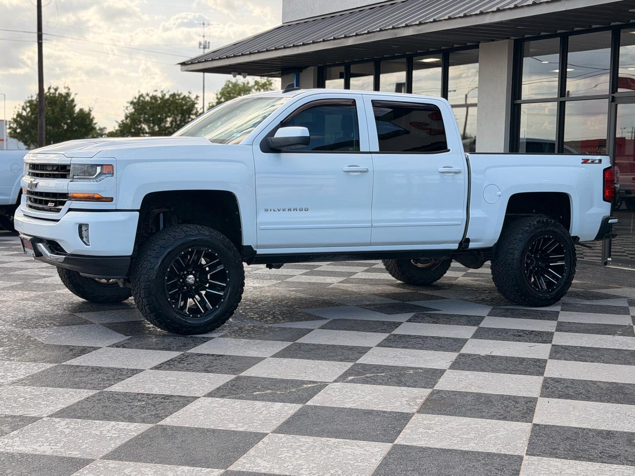 Chevrolet Silverado 1500 LT Z71 Crew Cab 4WD 2016