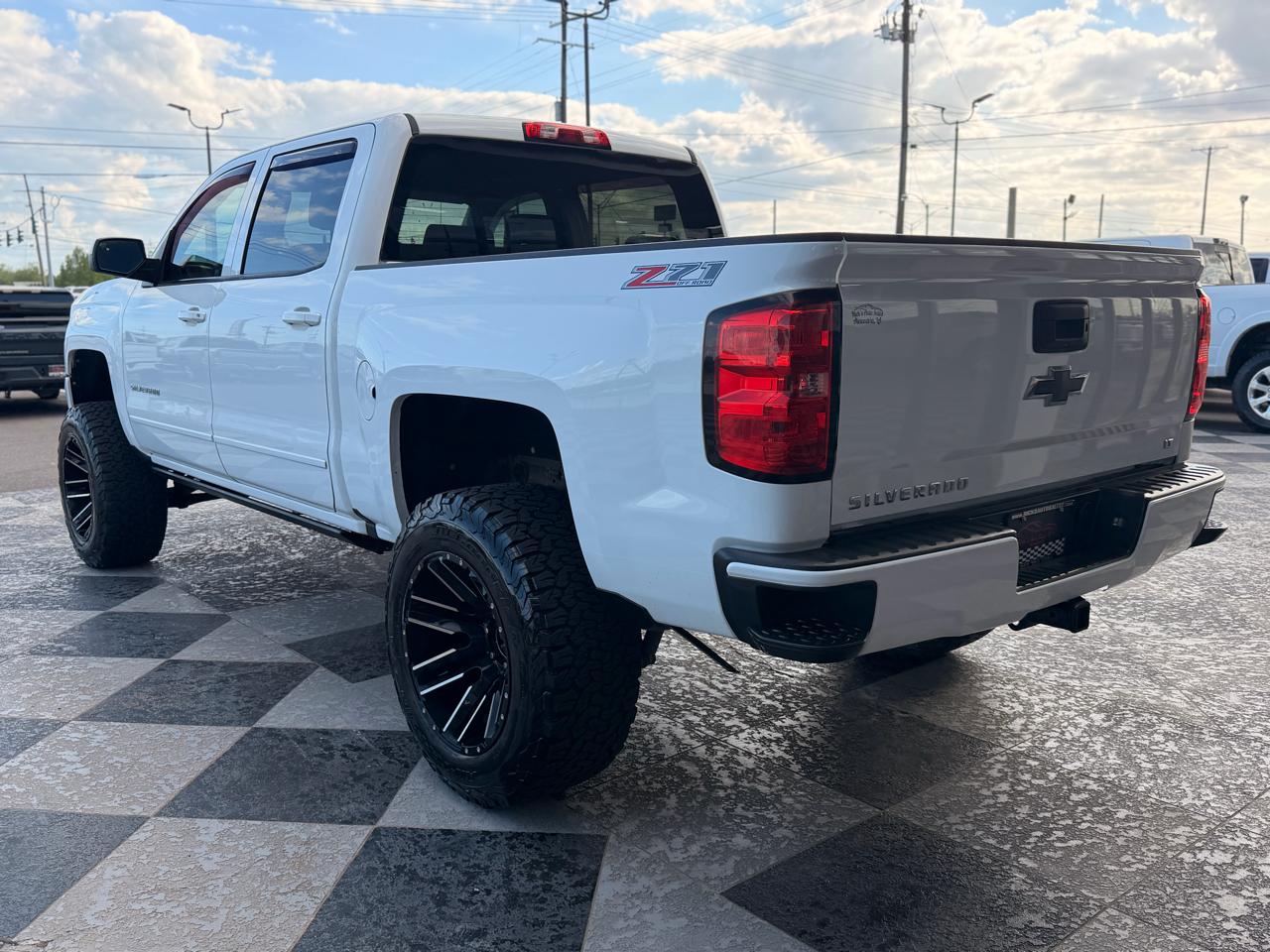 Chevrolet Silverado 1500 LT Z71 Crew Cab 4WD 2016